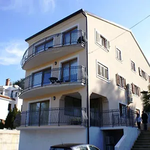 apartments-rooms-elda.in-istria.net/